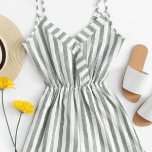 ROMWE Striped Romper with Elastic Waist